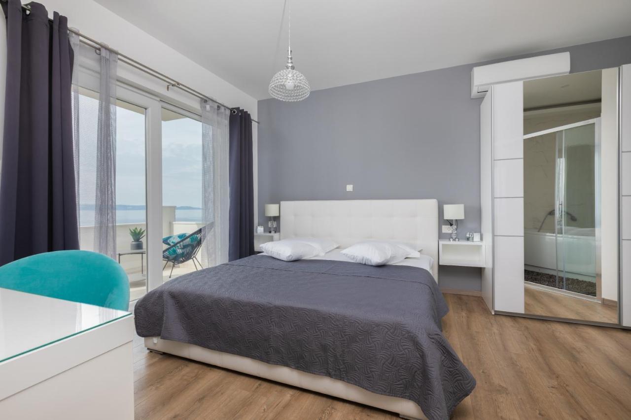 פודגורה Luxury Holiday Home Dioniz מראה חיצוני תמונה