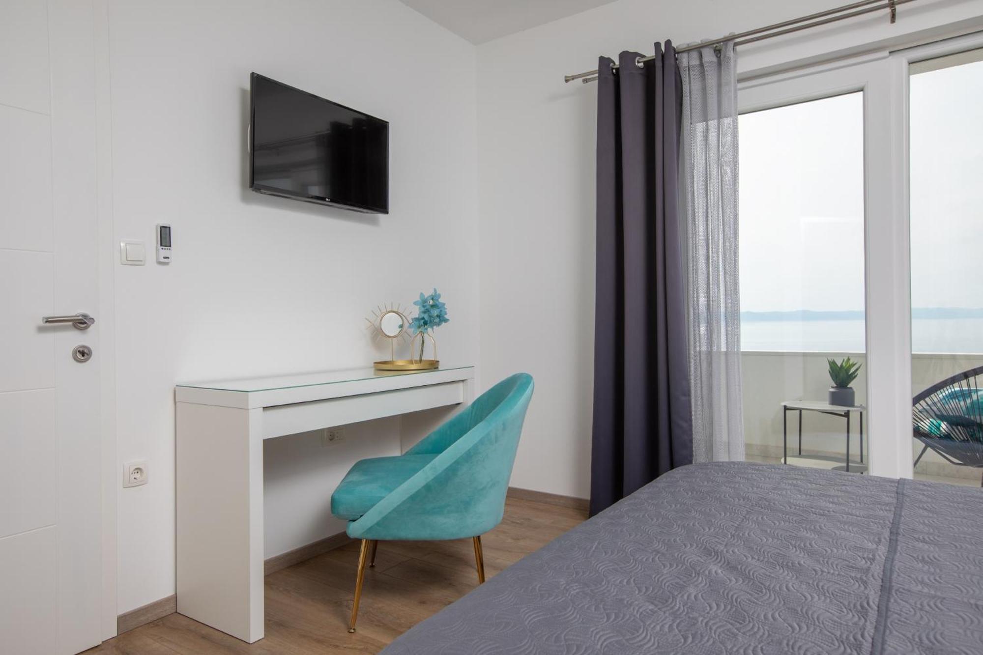 פודגורה Luxury Holiday Home Dioniz חדר תמונה